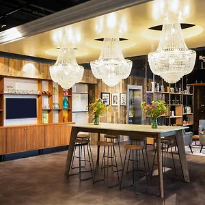 3* מלון Ibis Centre