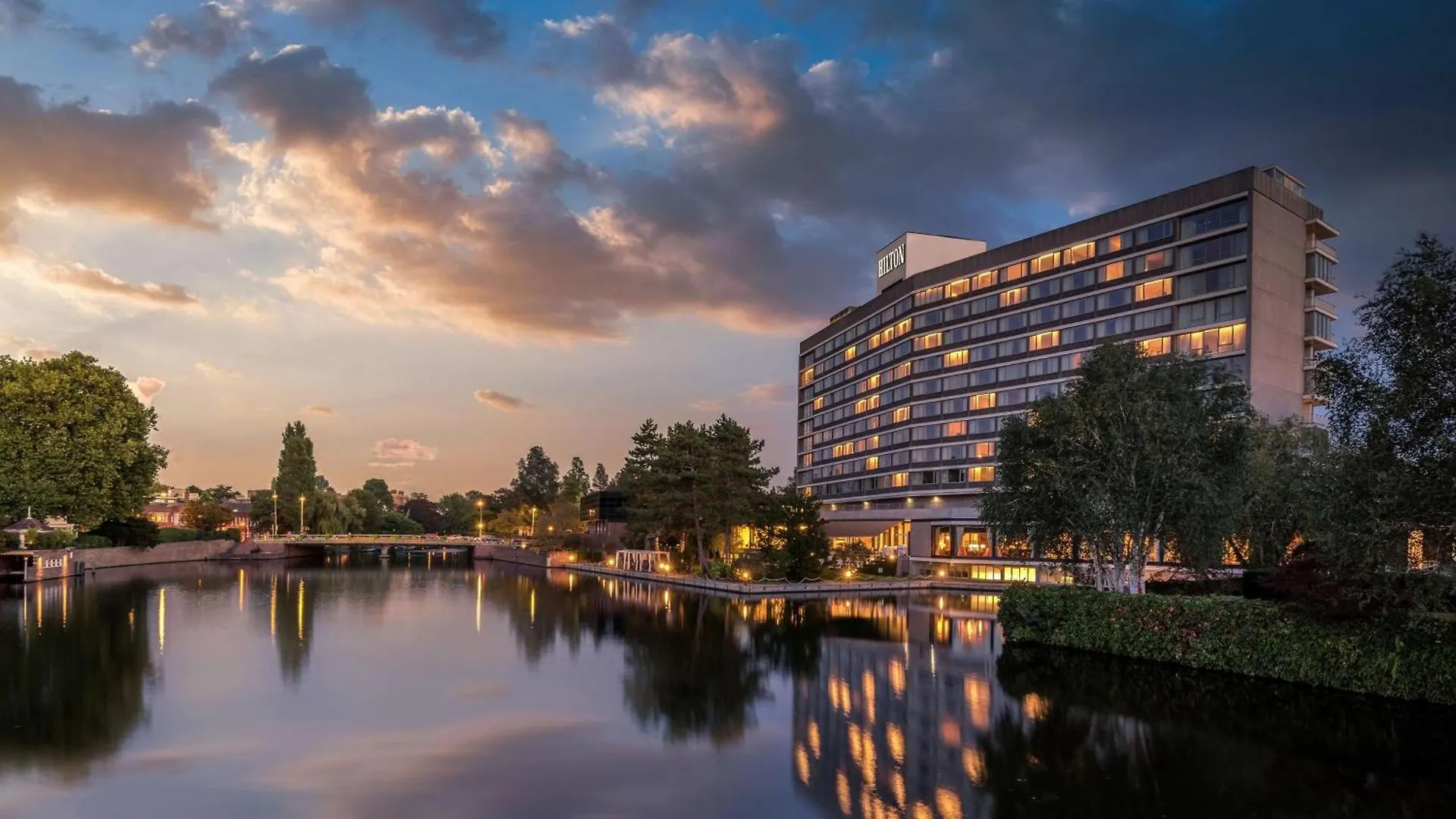 Hilton Amsterdam location