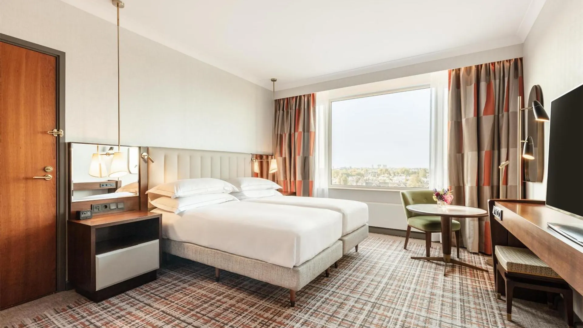 *****  מלון Hilton אמסטרדם הולנד